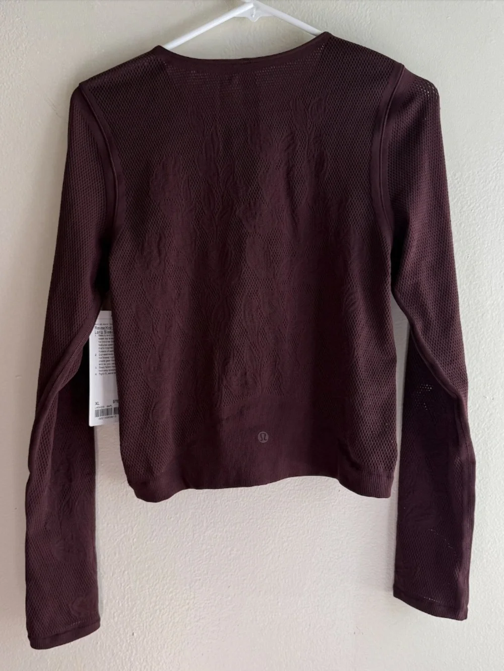 LULULEMON REVEALKNIT FLORAL LONG SLEEVE GOODNIGHT PLUM SIZE XL